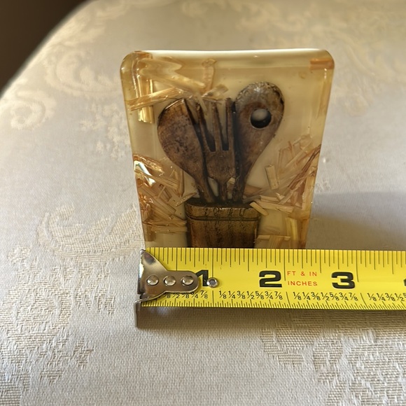 1970s ColorFlo lucite, resin toothpick holder kitschy, retro - Picture 8 of 9